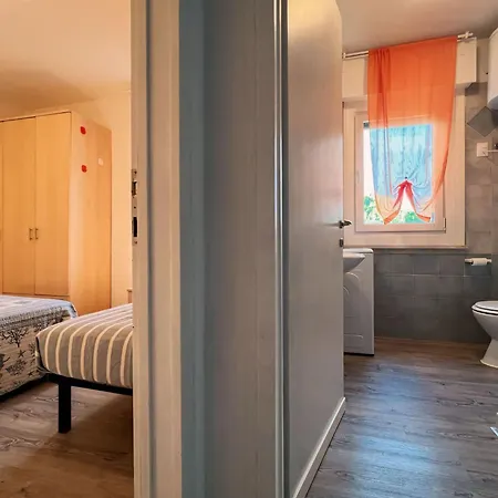 Beachside With Terrace Apartament