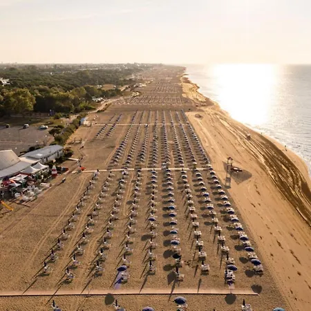 Beachside With Terrace * Bibione Pineda