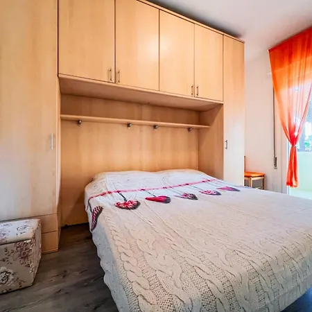 Apartament Beachside With Terrace