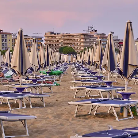 Apartment Bibione Air Con Bright And Cozy Flat For 6 Guests Bibione Pineda