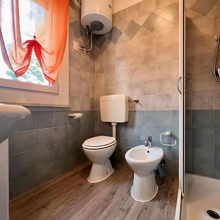 Apartment Bibione Air Con Bright And Cozy Flat For 6 Guests *
